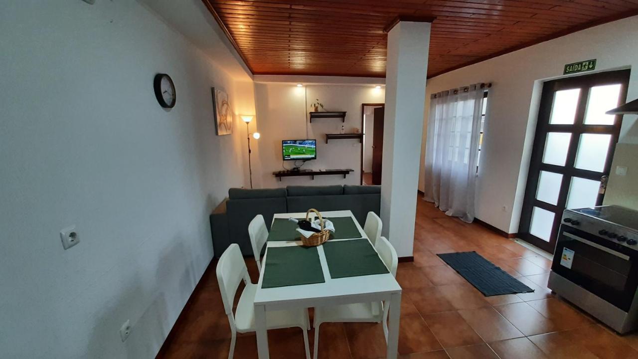 Casa Da Sogra - Apartamento 2 Faja Grande 外观 照片